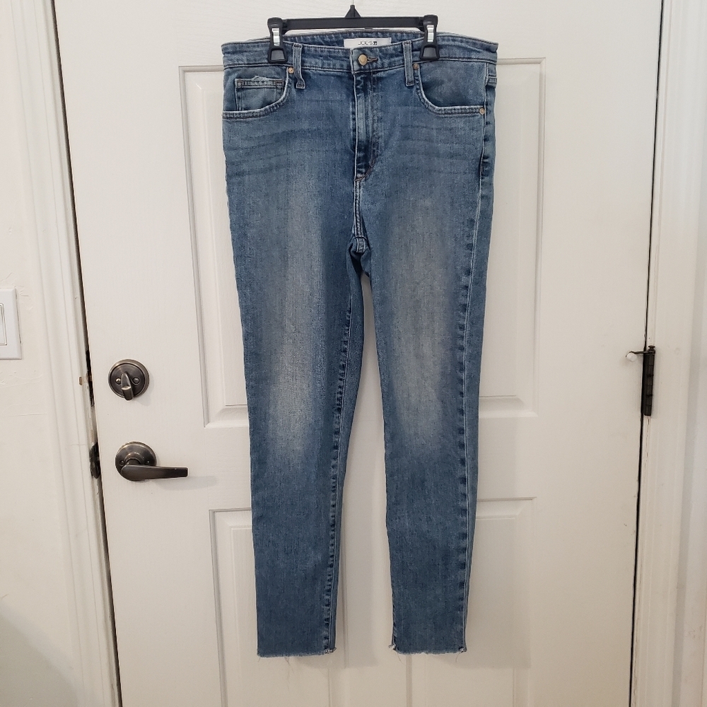 Joe's Jeans Wheaton size 31 Raw Hem